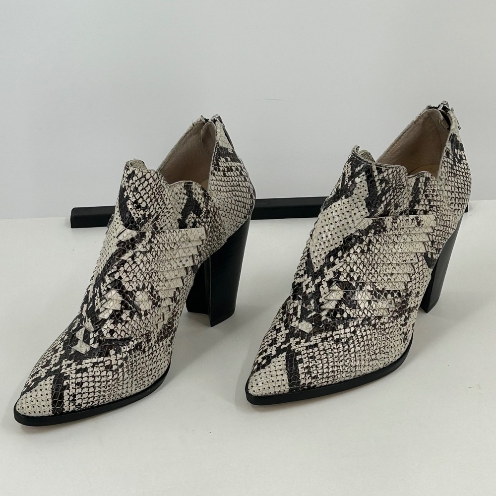 Vince Camuto Levana Snake Print Leather‎ Block Heel Booties Cream Black 6.5